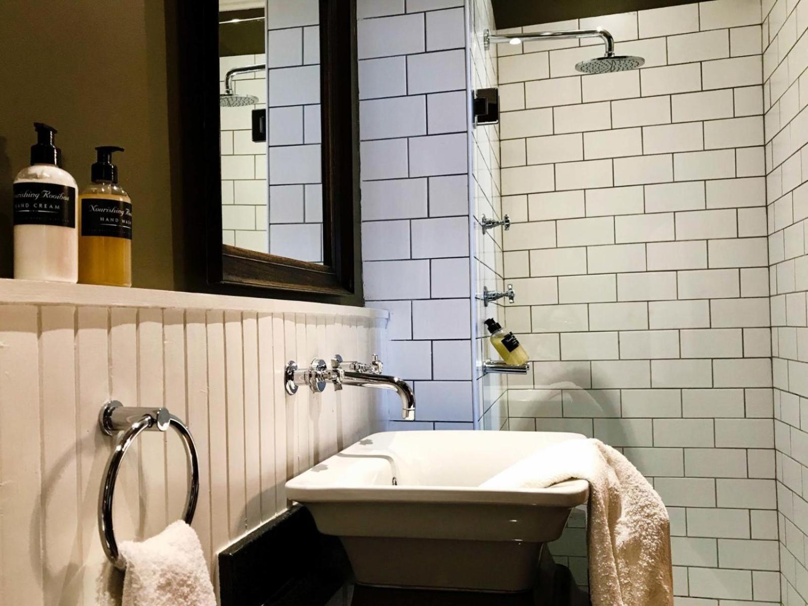 The Duke Of Bedford Hotel Room photo