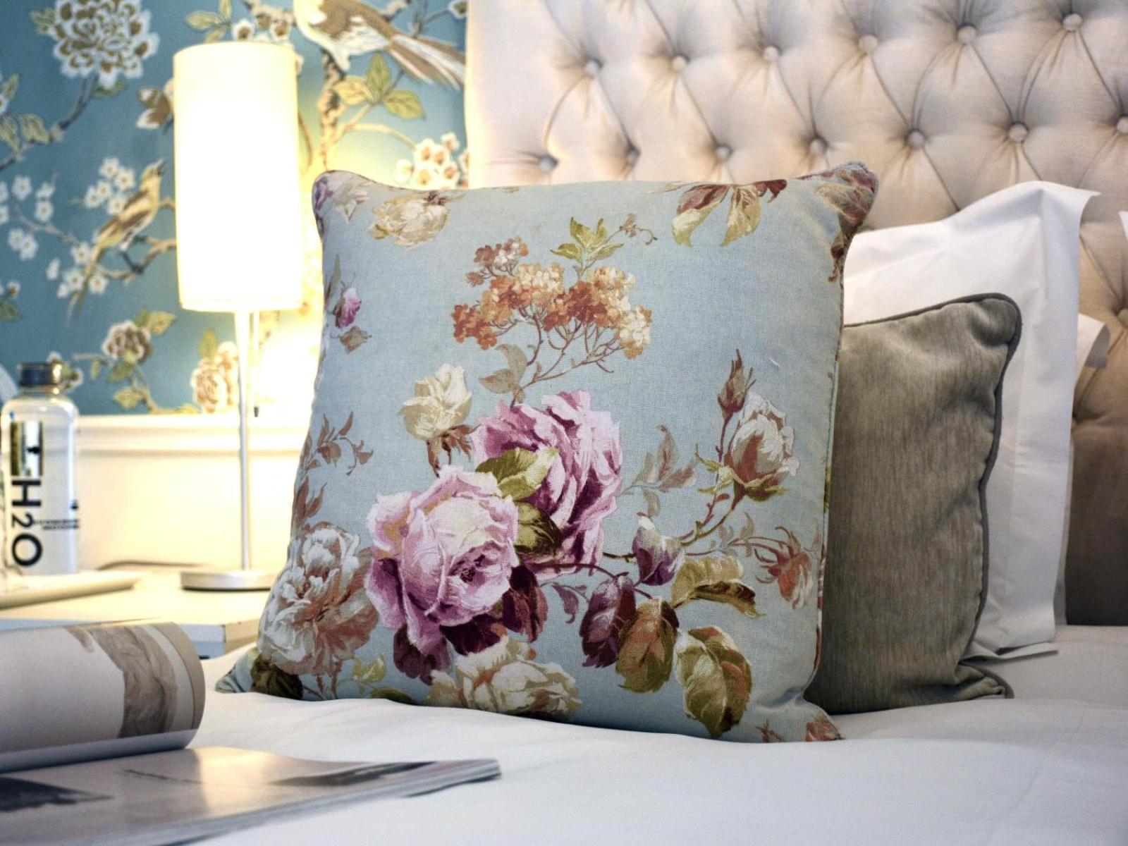 The Duke Of Bedford Hotel Room photo